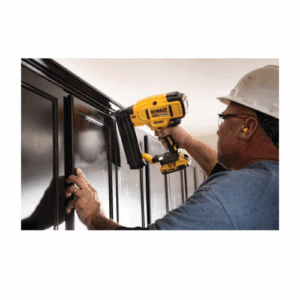 Clavadora Angular DEWALT 20V MAX XR para clavos 1 1/4" a 2 1/2" Sin Baterías ni Cargador - Imagen 3