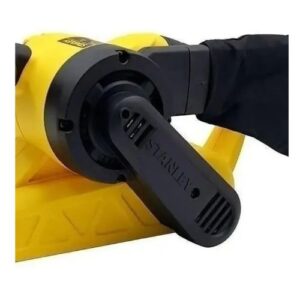 Lijadora de Banda STANLEY 900W 3"x21" Con Bolsa Recolectora - Imagen 3